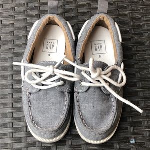 GAP toddler boy Grey dress shoes size 9